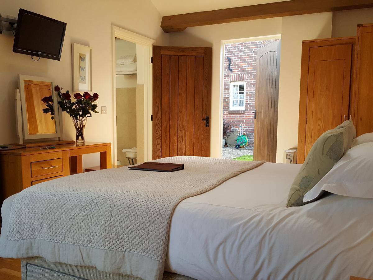 Lockgate Dairy Bed and Breakfast Chichester Buitenkant foto
