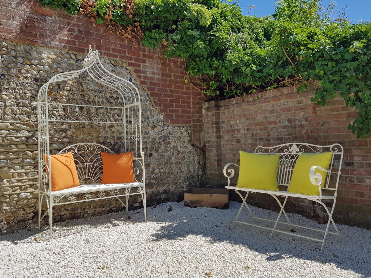 Lockgate Dairy Bed and Breakfast Chichester Buitenkant foto