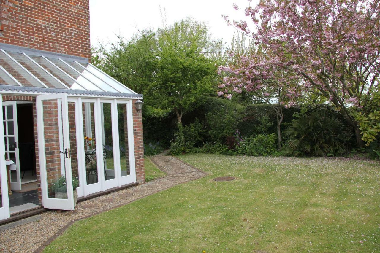 Lockgate Dairy Bed and Breakfast Chichester Buitenkant foto